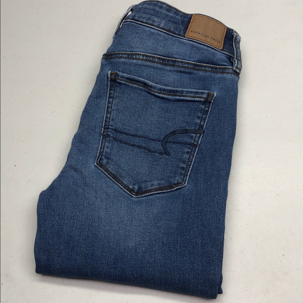 AMERICAN EAGLE HI-RISE JEGGING JEANS 6/28x26 ⭐️